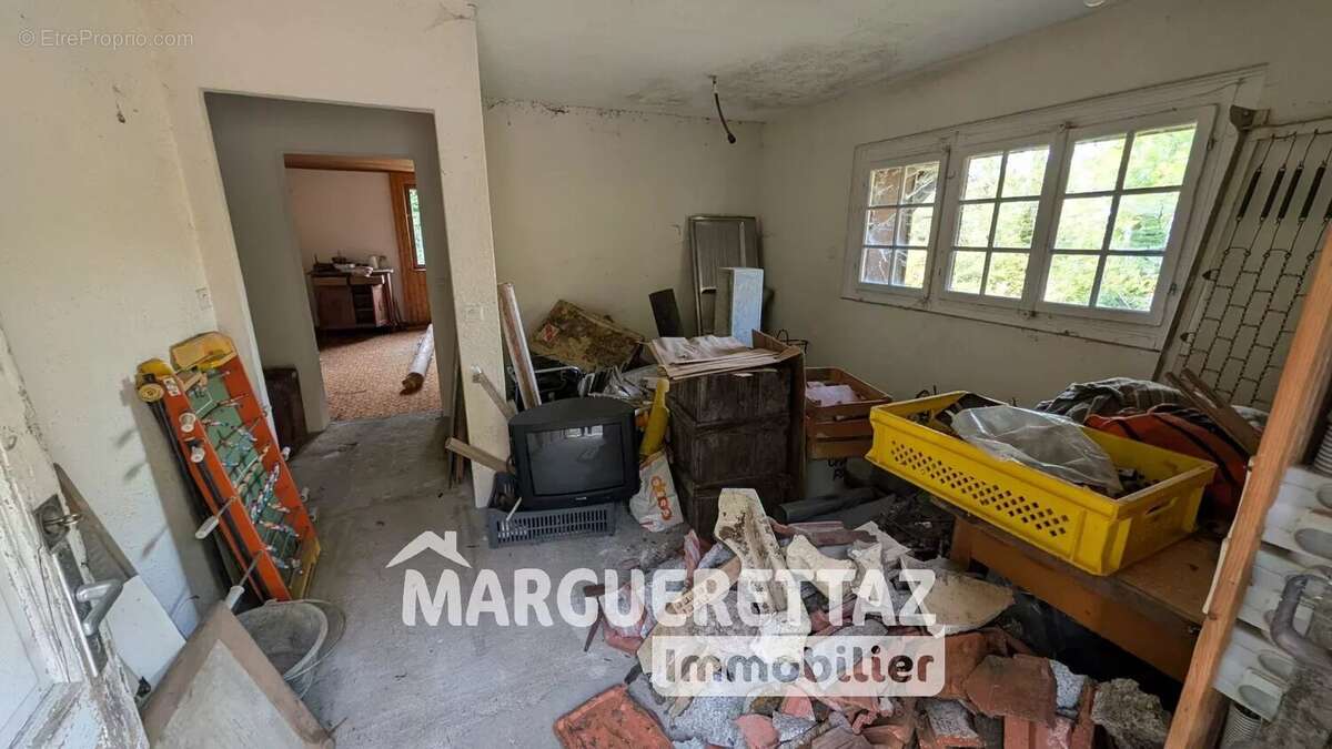 Maison à SAINT-JEAN-DE-THOLOME