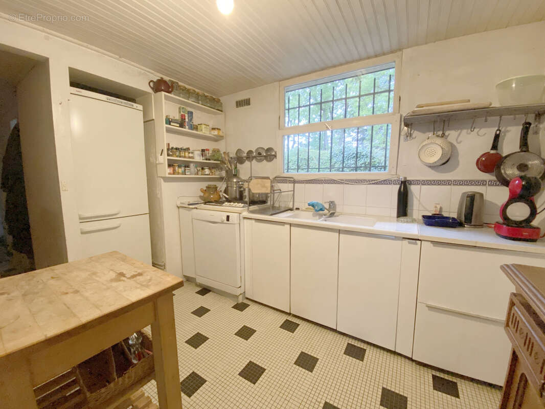 Maison à SAULX-LES-CHARTREUX