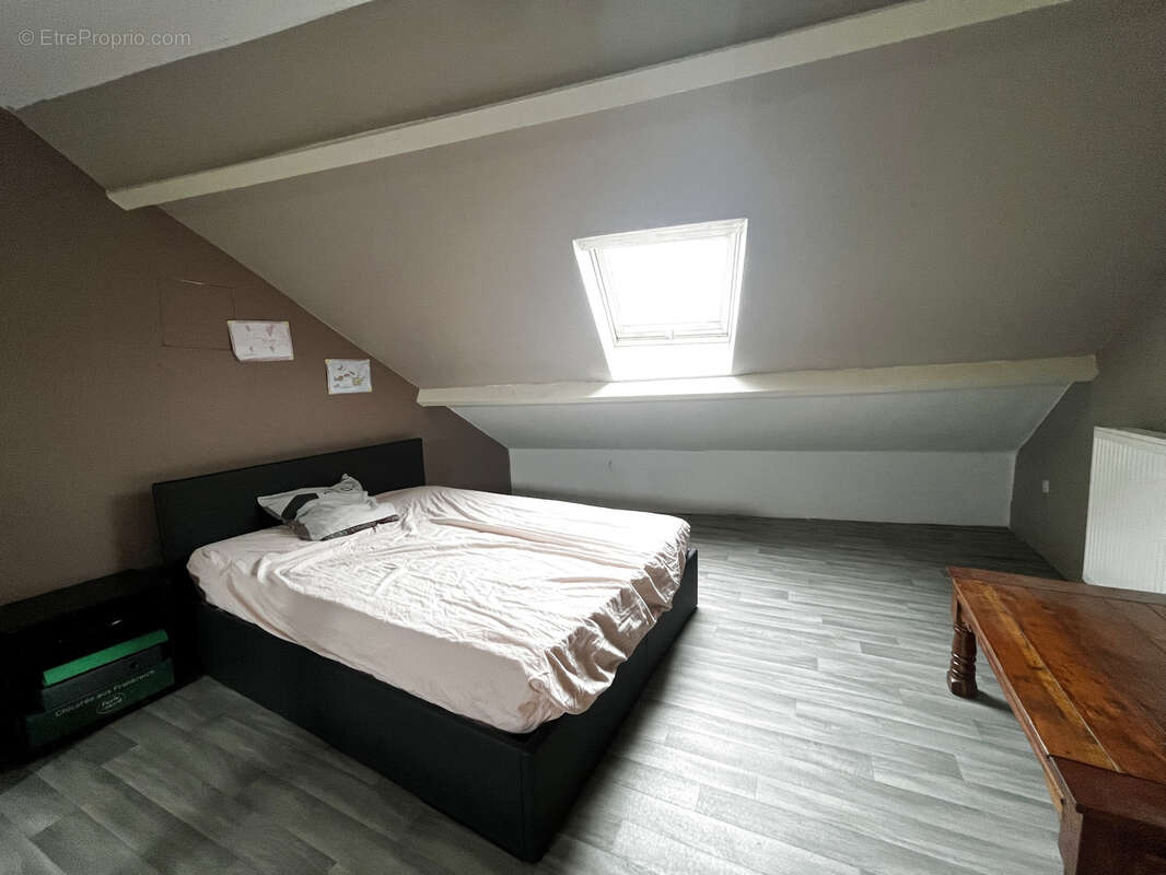 Maison à SAINT-AMAND-LES-EAUX