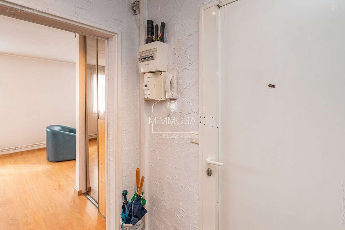 Appartement à LES PAVILLONS-SOUS-BOIS