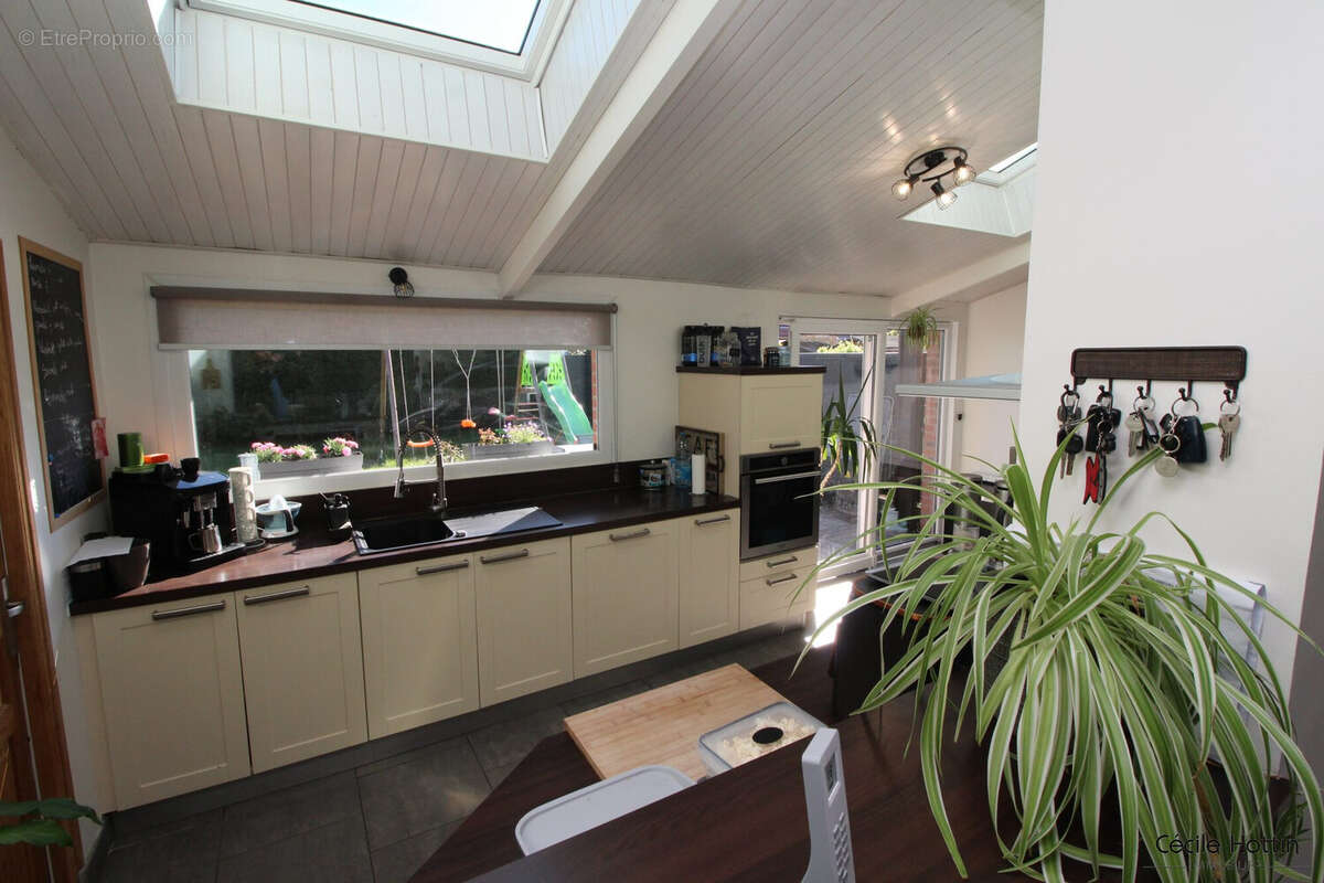 Maison à GONDECOURT