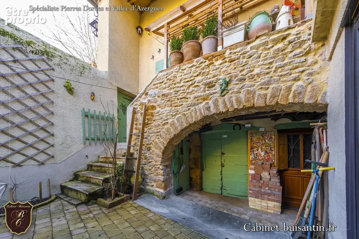 Maison de village en pierres avec terrasse et cour - photo 16