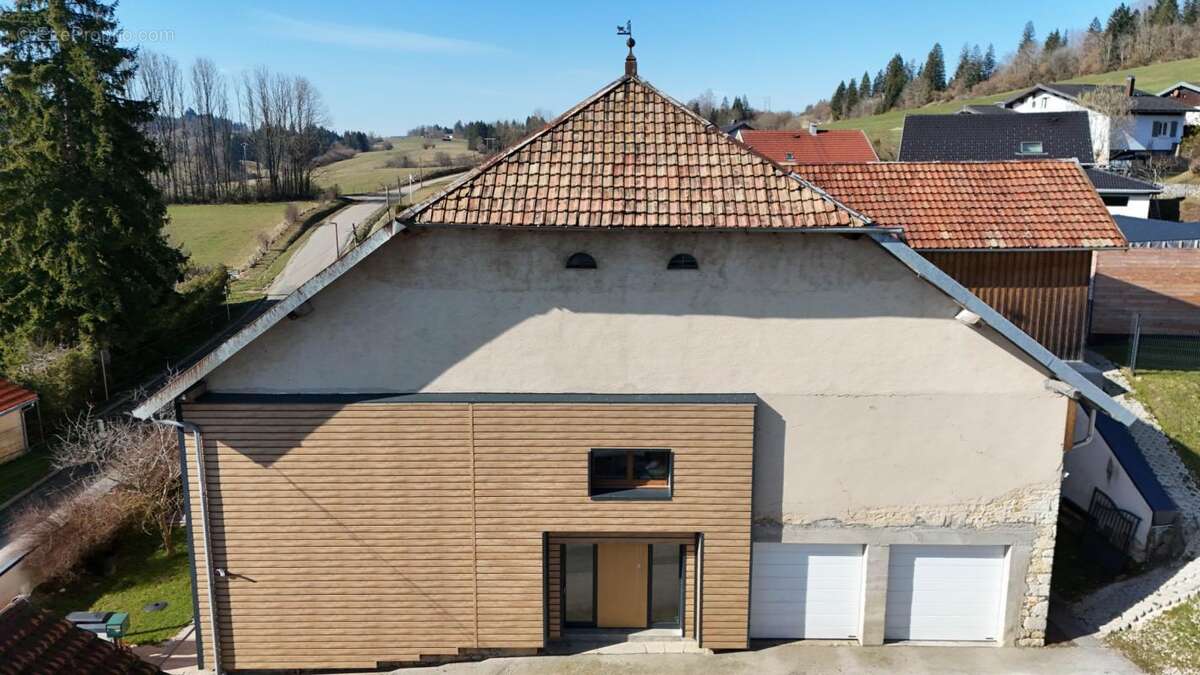 Maison à OYE-ET-PALLET