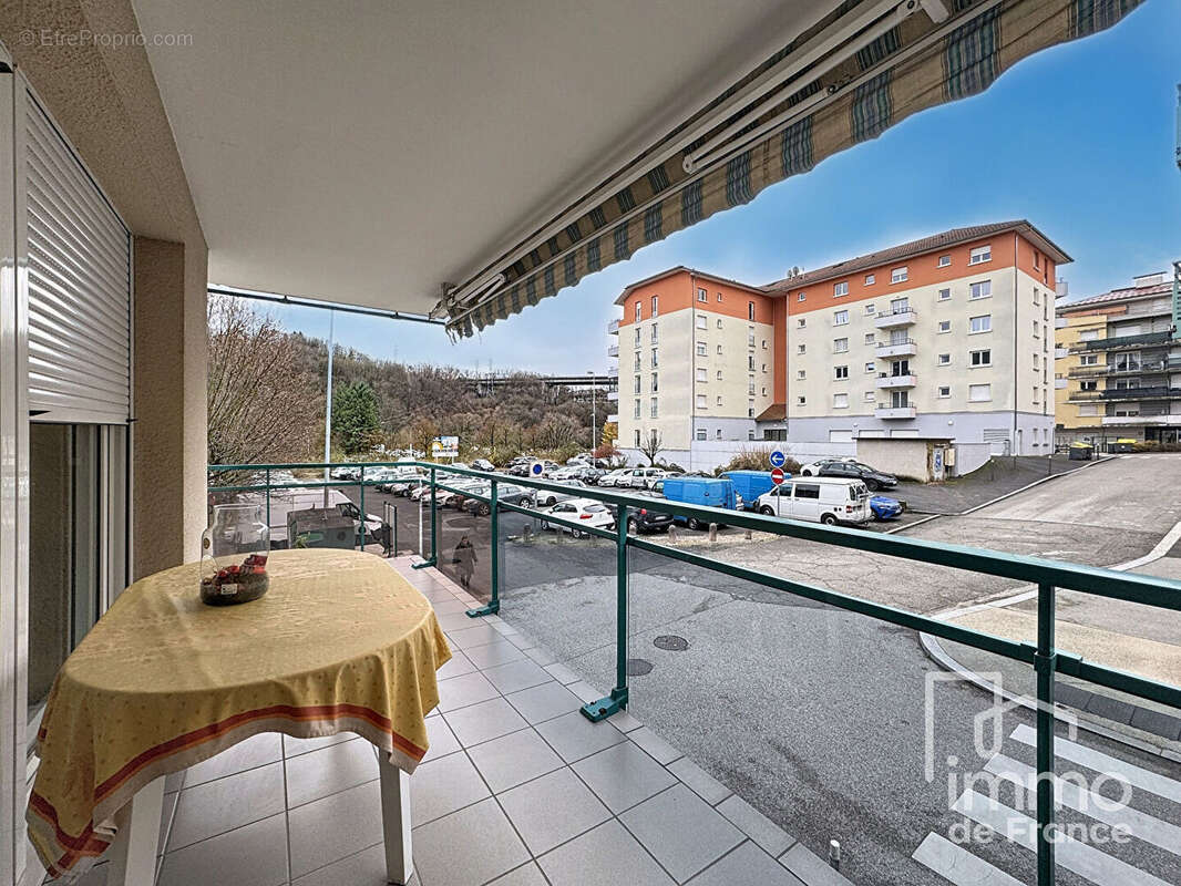 Appartement à BELLEGARDE-SUR-VALSERINE