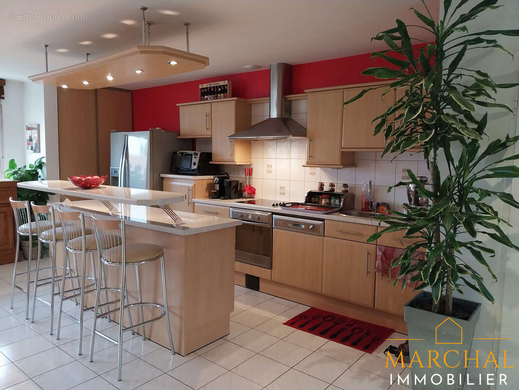 Appartement à VERNY