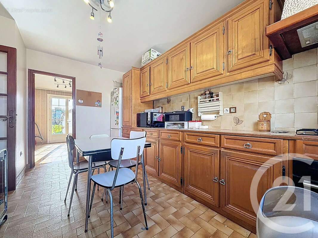 Maison à FONTENAILLES