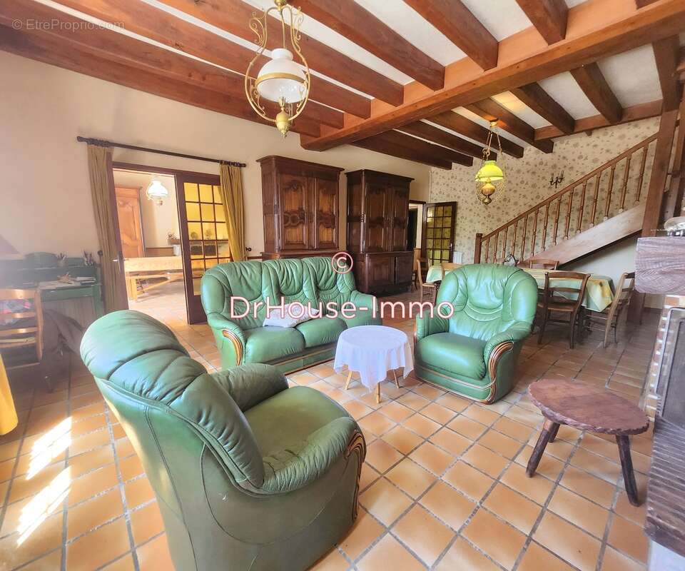 Maison à COURCEBOEUFS