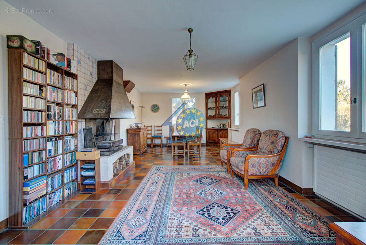 Maison à MANTES-LA-VILLE