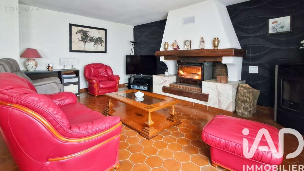 Photo 3 - Maison à REMERANGLES