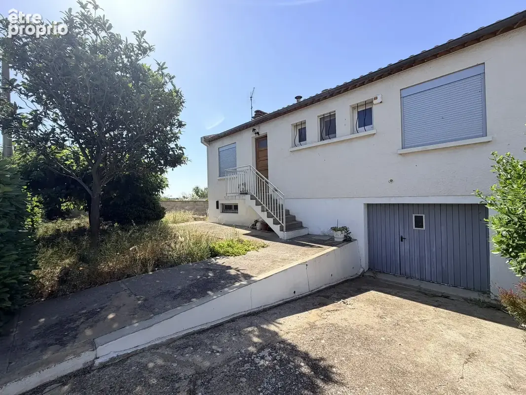Maison traditionnelle avec jardin - photo 11