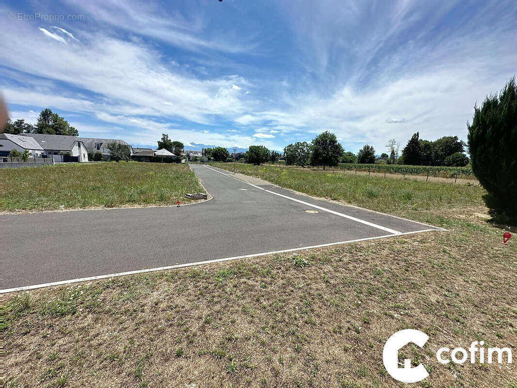 Terrain à LALOUBERE