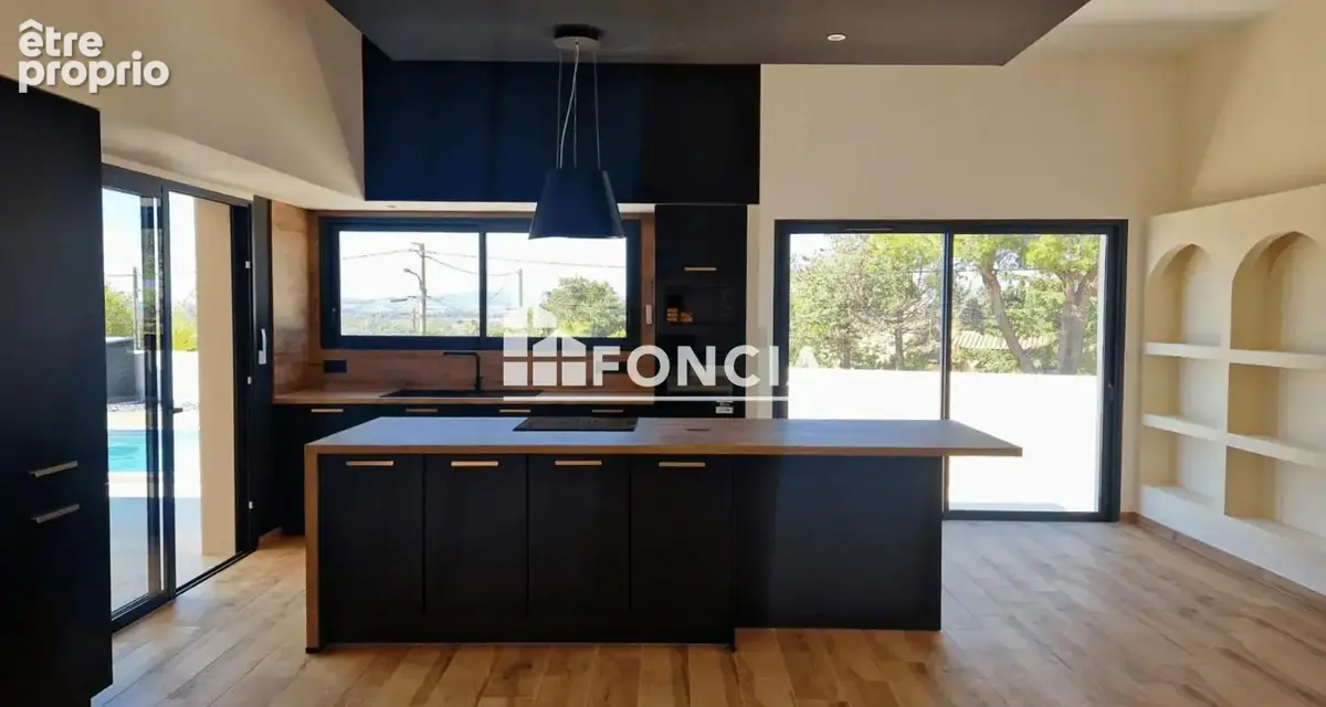 Maison neuve de 131 m² avec piscine, 4 chambres et une dépendance - photo 5