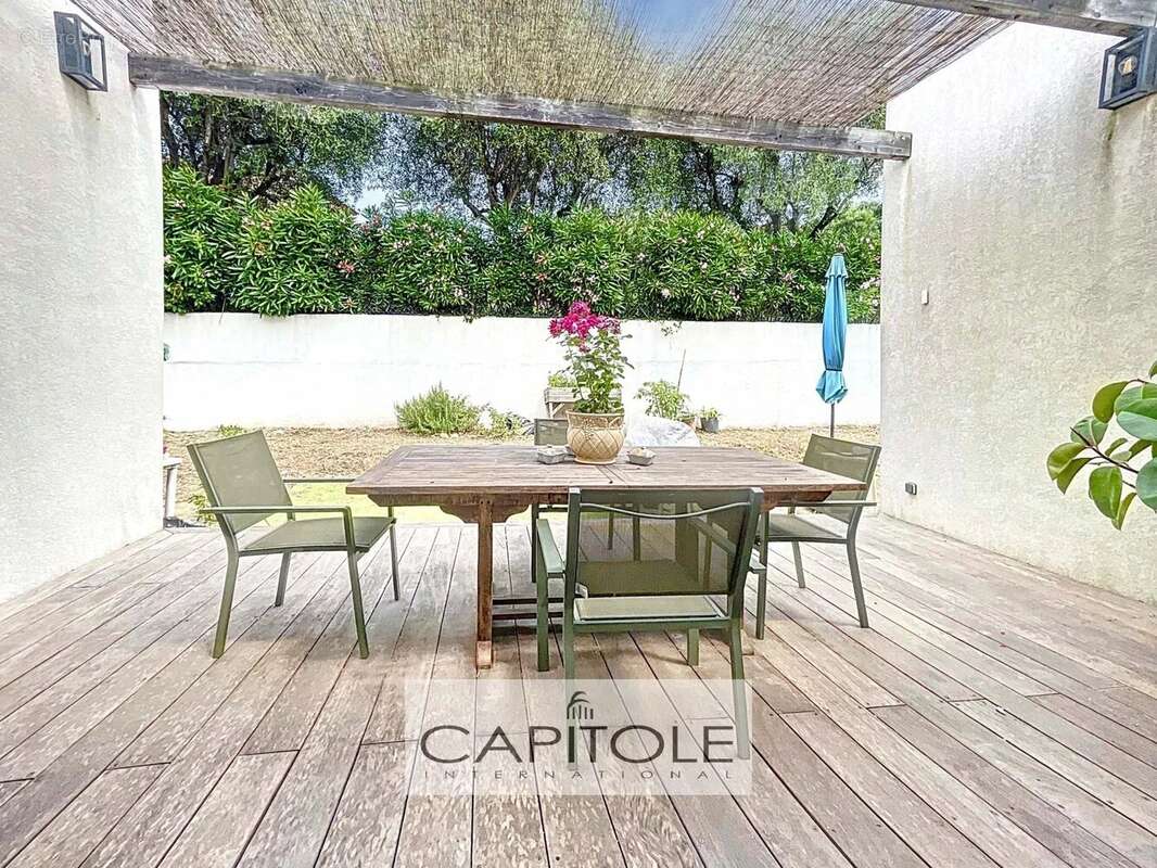 Maison à ANTIBES