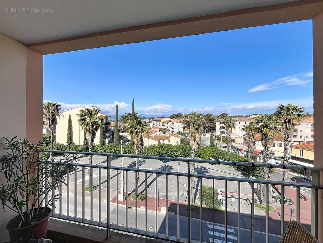 Appartement à FREJUS