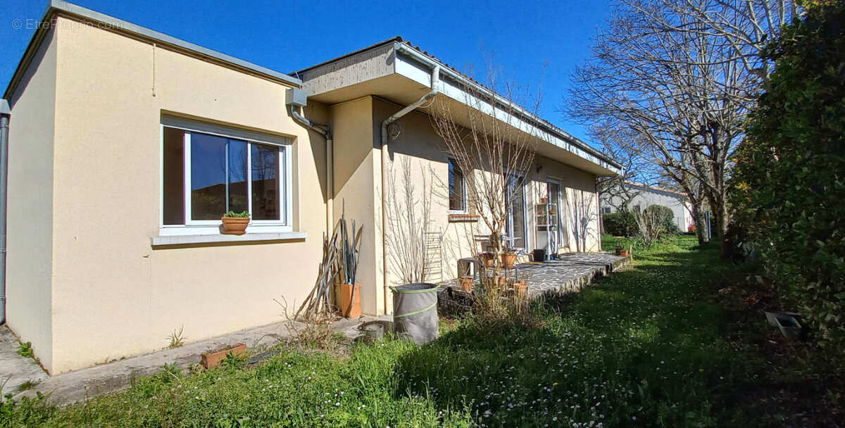 Maison à ROQUES