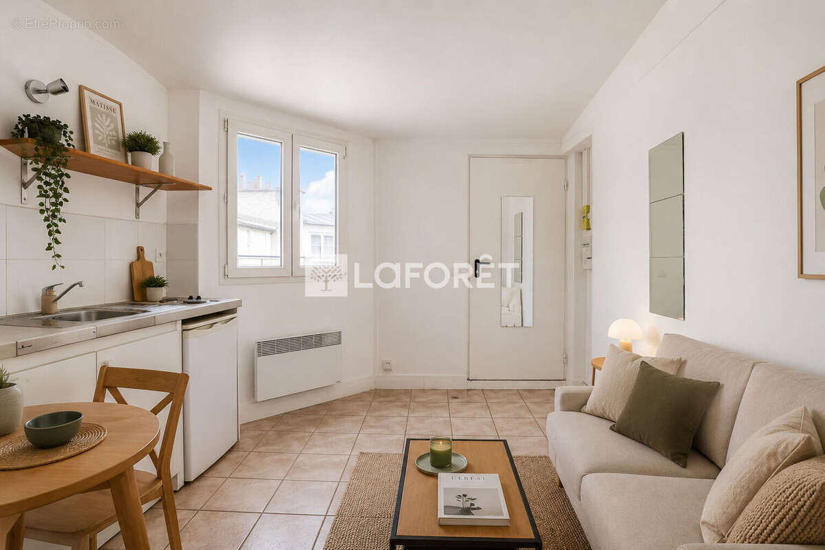 Studio charme sous les toits - Vue Tour Eiffel - photo 8