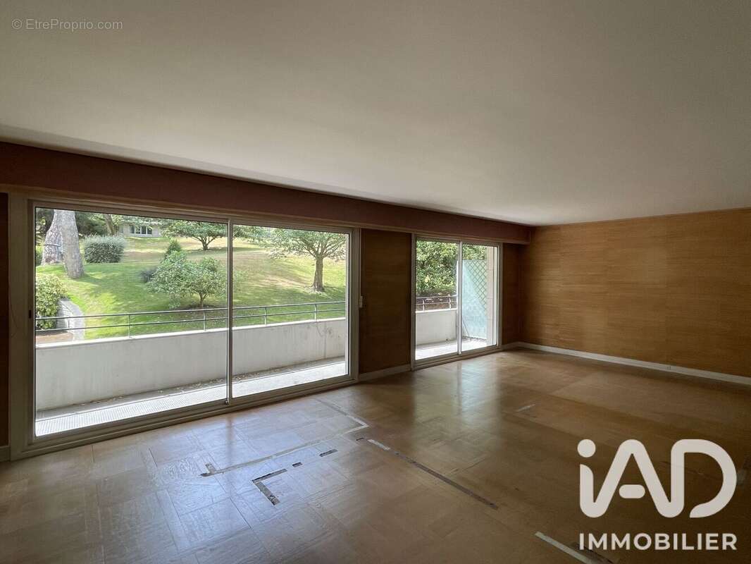 Appartement 146 m² à Ville-D'avray  - photo 4