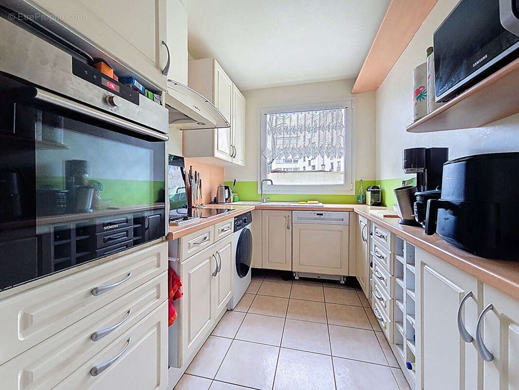 Appartement à MONTROUGE