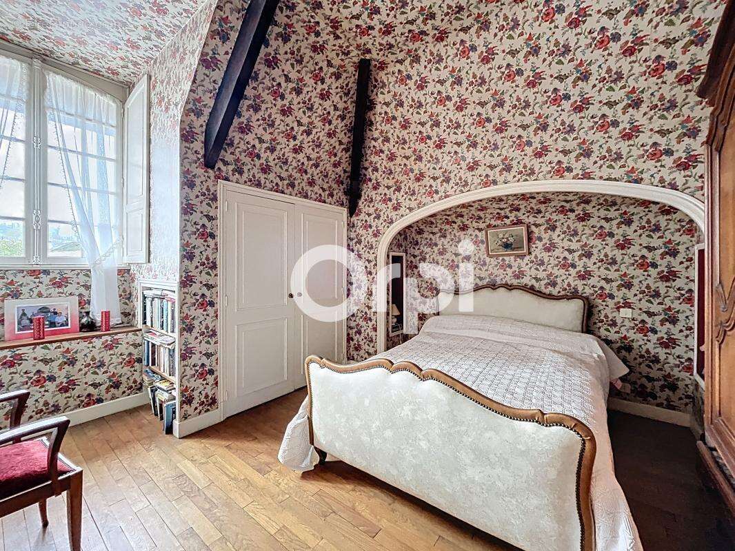 Maison à OBJAT