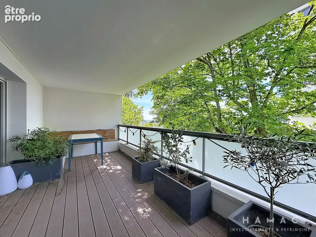 Appartement à LA MULATIERE