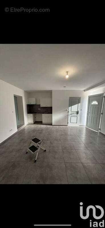 Photo 3 - Maison à LE PONTET