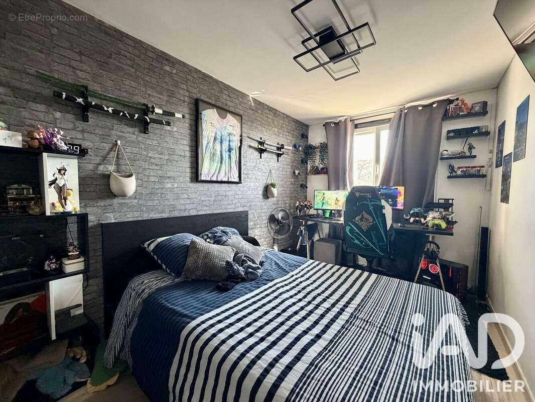 Photo 7