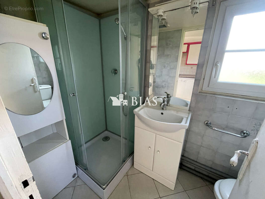 Appartement 121 m² à Bourg-Achard  - photo 7
