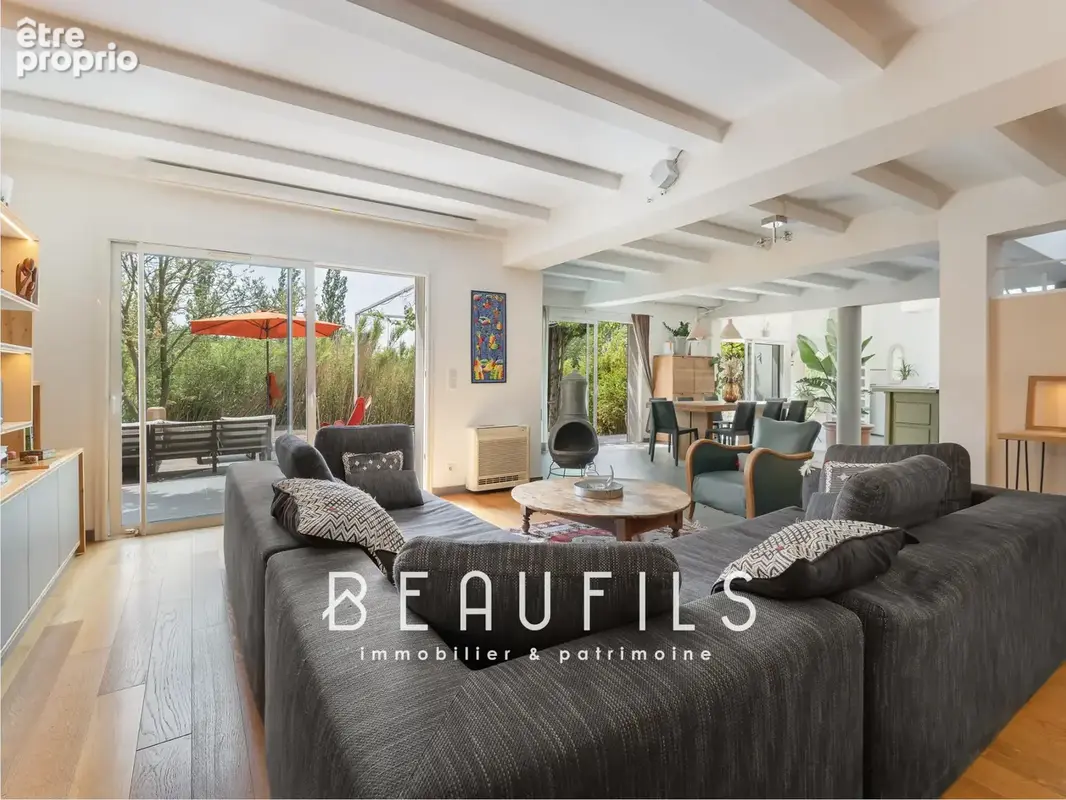 Villa d’architecte avec dépendance - photo 11