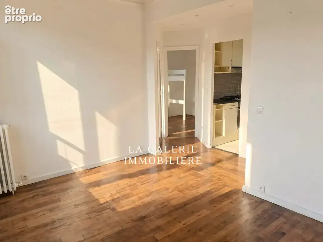 Appartement 47 m² à Suresnes  - photo 2
