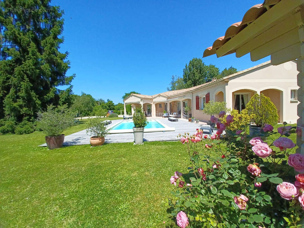 Superbe maison contemporaine avec piscine à 20 min de Bordeaux - photo 7