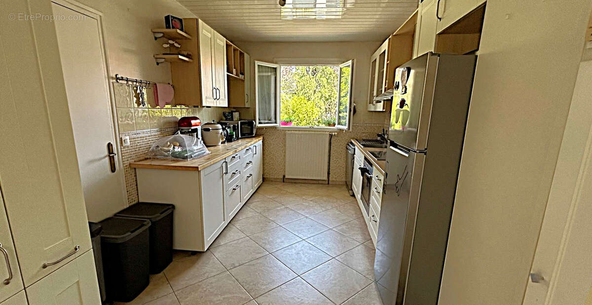 Maison 181 m² à Saint-Leu-La-Foret  - photo 4