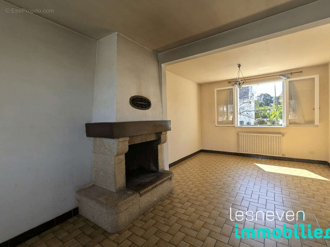 Maison à LESNEVEN
