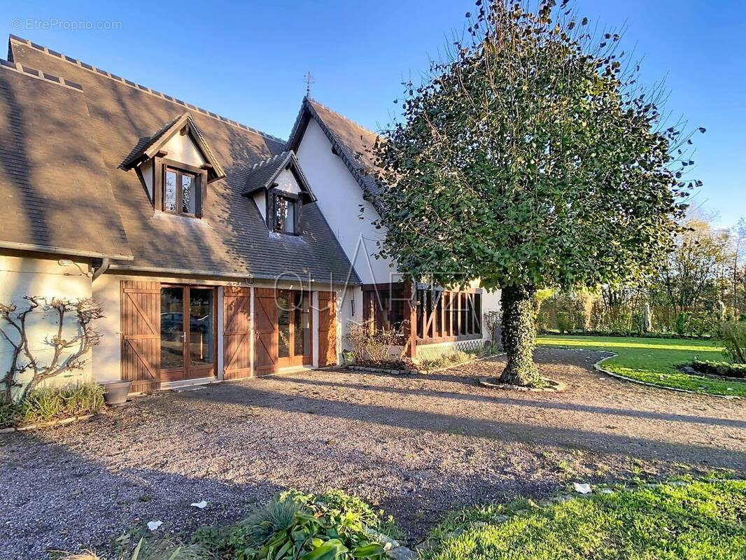 Maison à PACY-SUR-EURE