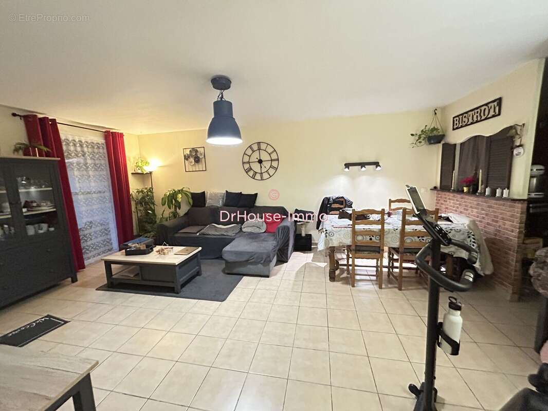 Maison à CANET-EN-ROUSSILLON