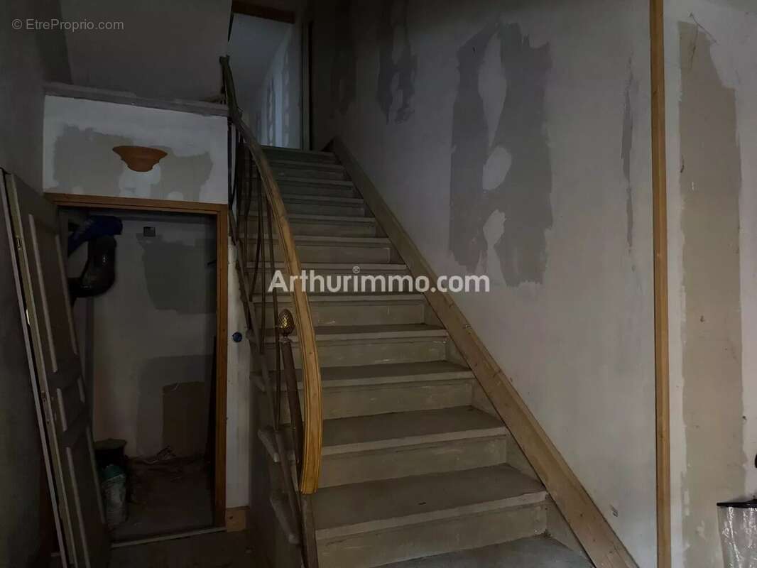 Appartement à LONS-LE-SAUNIER