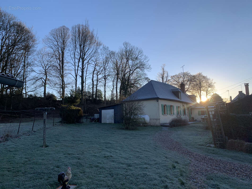 Maison à MONCEAUX-L'ABBAYE