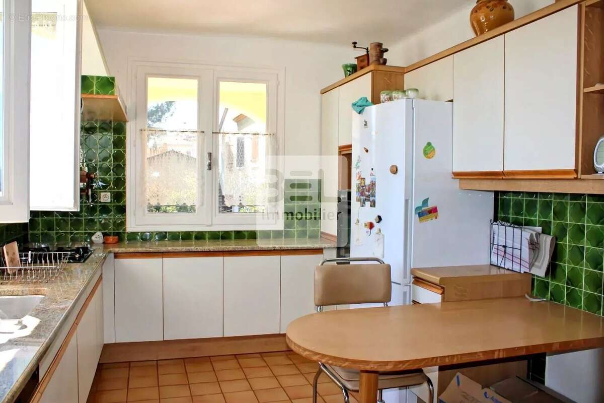 Maison à BAGNOLS-SUR-CEZE