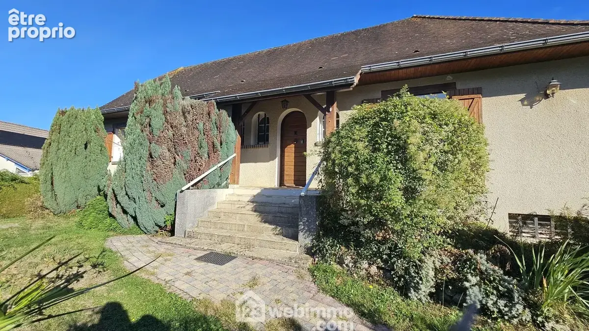 Maison 5 pièces 115 m² à vendre à Lons (64140) - photo 1