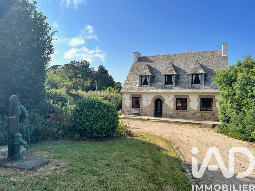 Photo 1 - Maison à TRELEVERN