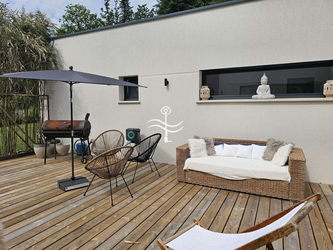 Maison à MESLAY