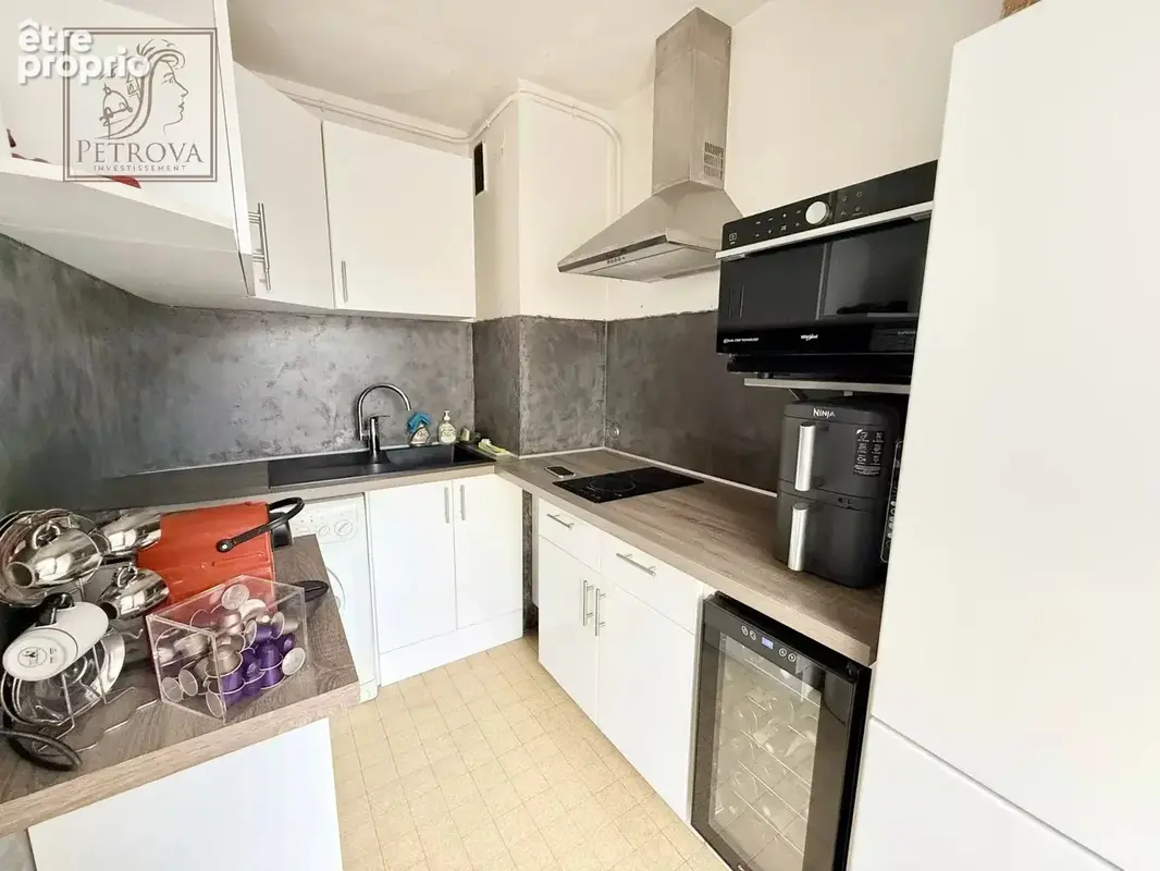 Studio avec balcon parking et cave - gorbella - photo 4