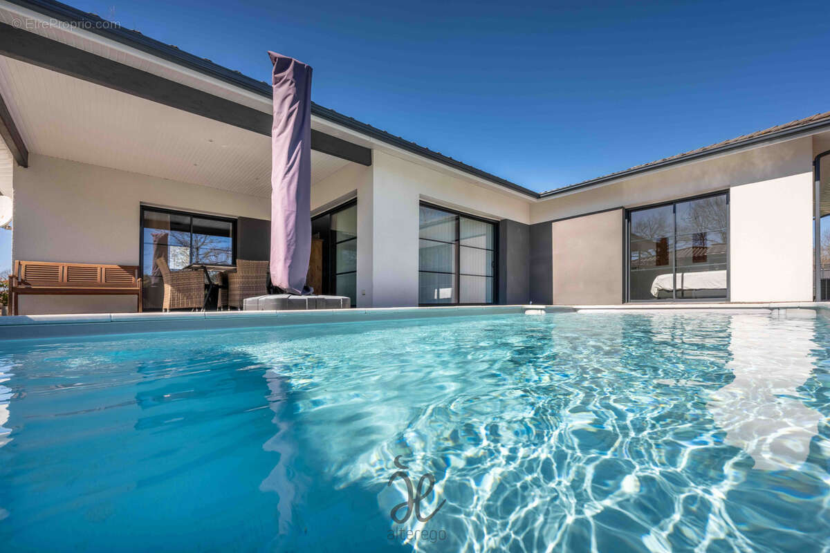 Maison à BELIN-BELIET