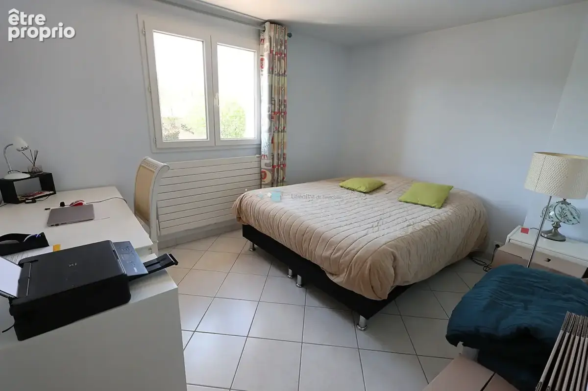 VILLA 130 m² et sous sol total sur 1575 m² de terrain avec piscine - photo 15