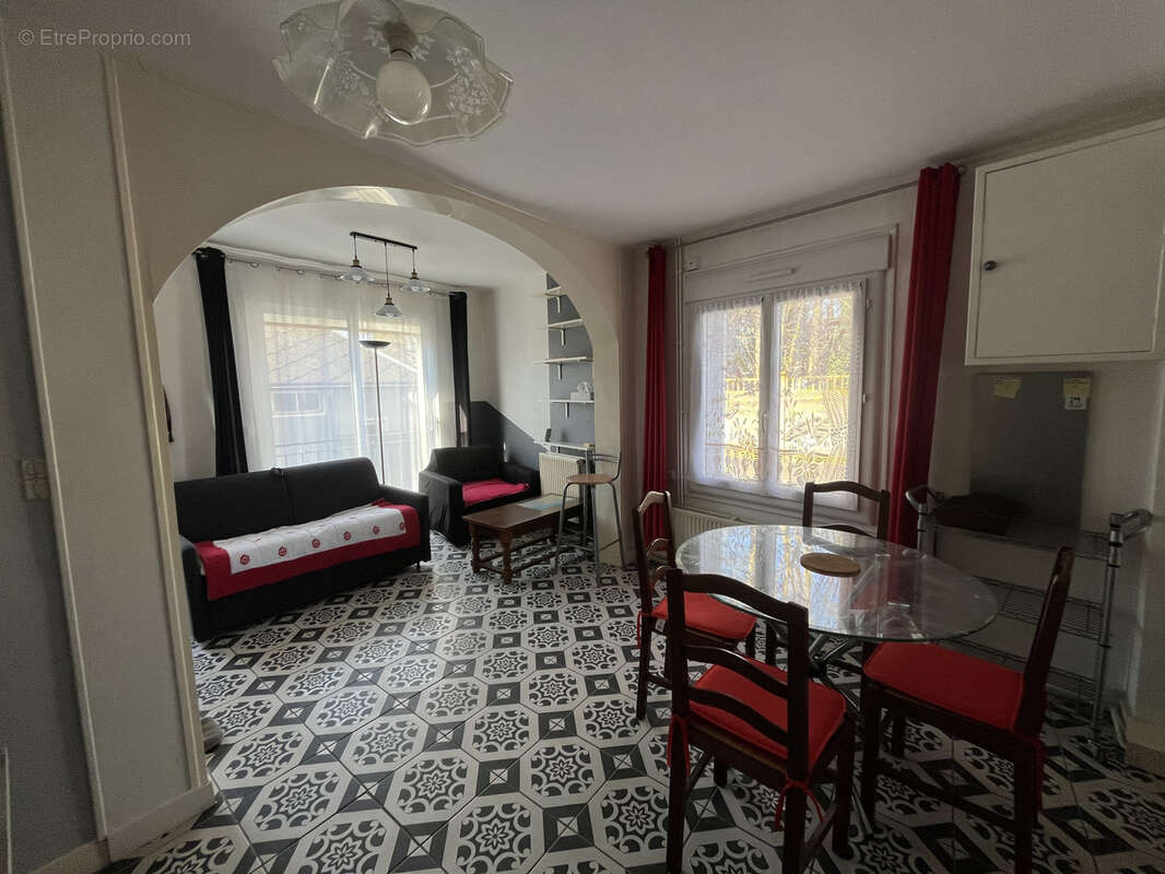 Maison à BLANGY-SUR-BRESLE