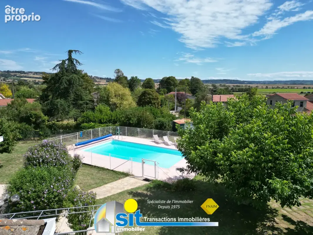 Maison traditionnelle offrant deux logements - photo 3