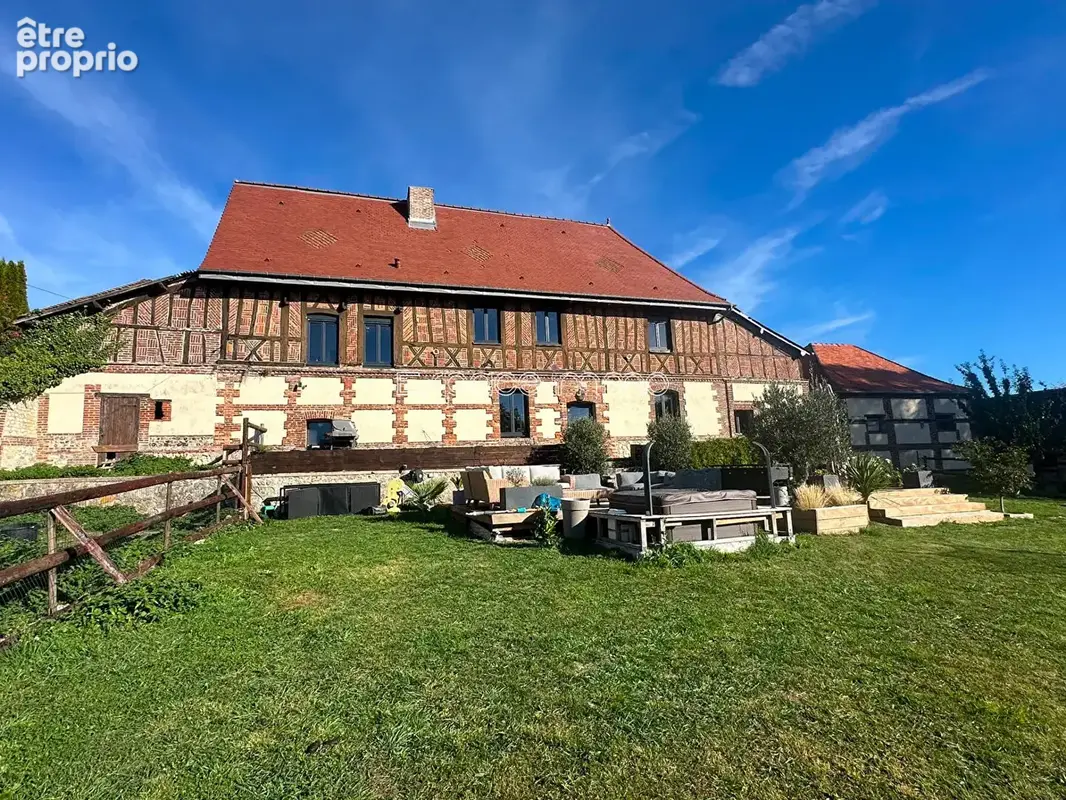 Photo Maison à Esclavelles au prix de 680 000€