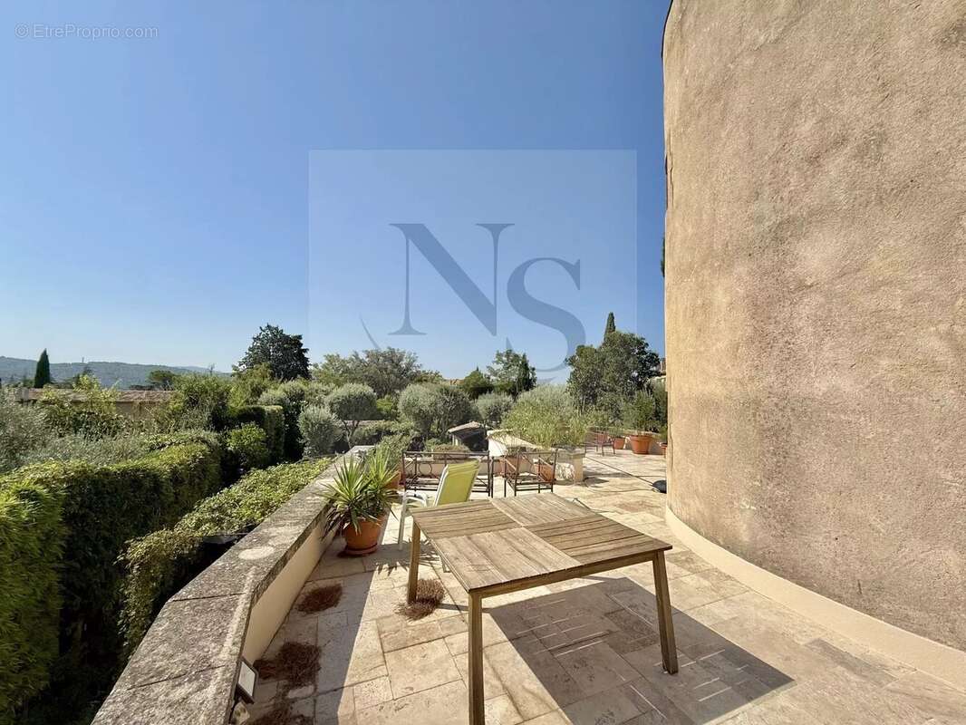 Maison à AIX-EN-PROVENCE