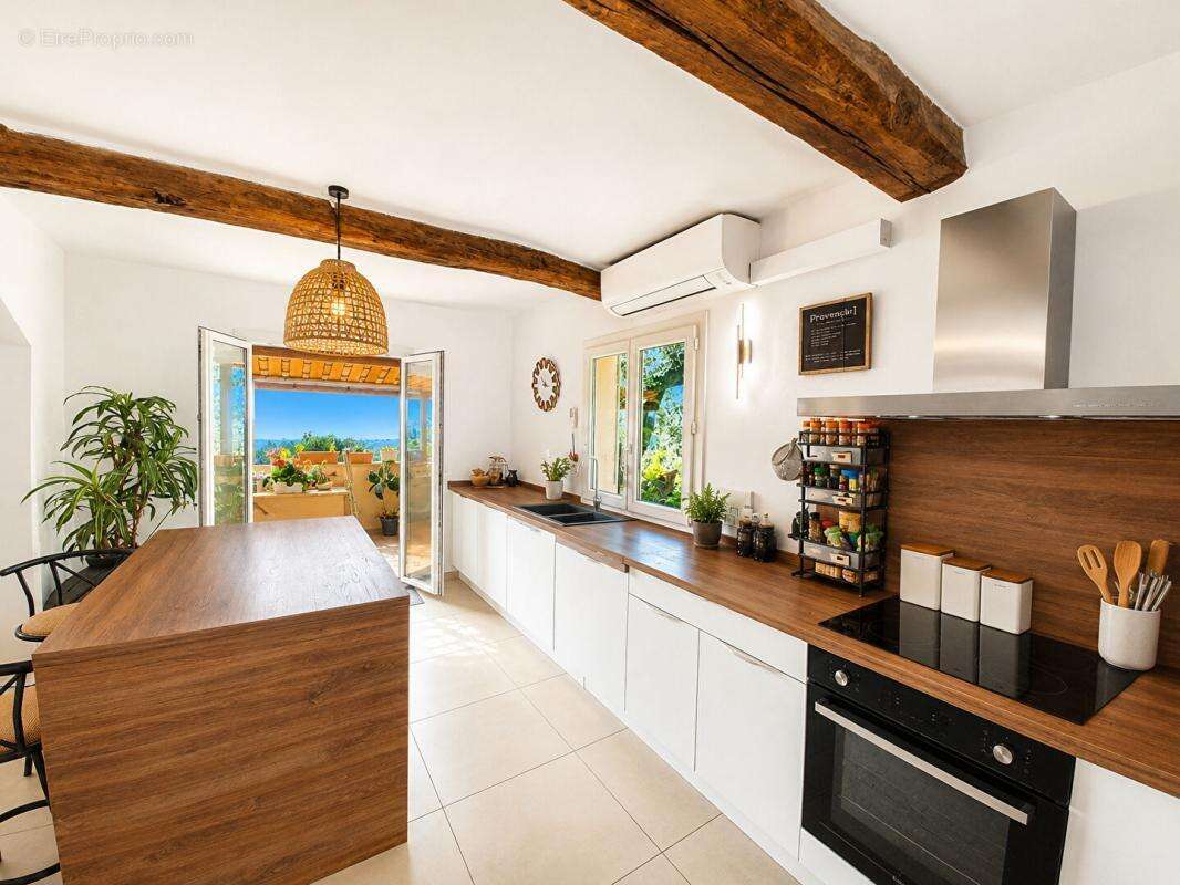 Superbe villa vue mer proche du village - photo 6