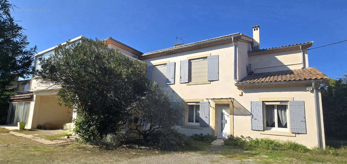 Maison à CAUMONT-SUR-DURANCE