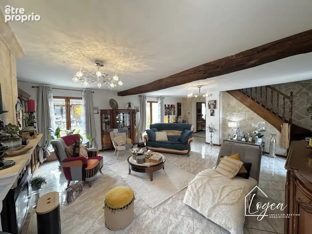 Maison familiale de 200m2 à Nanteuil-lès-Meaux - photo 5